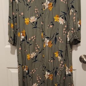 Old Navy Gray and Orange Floral Top